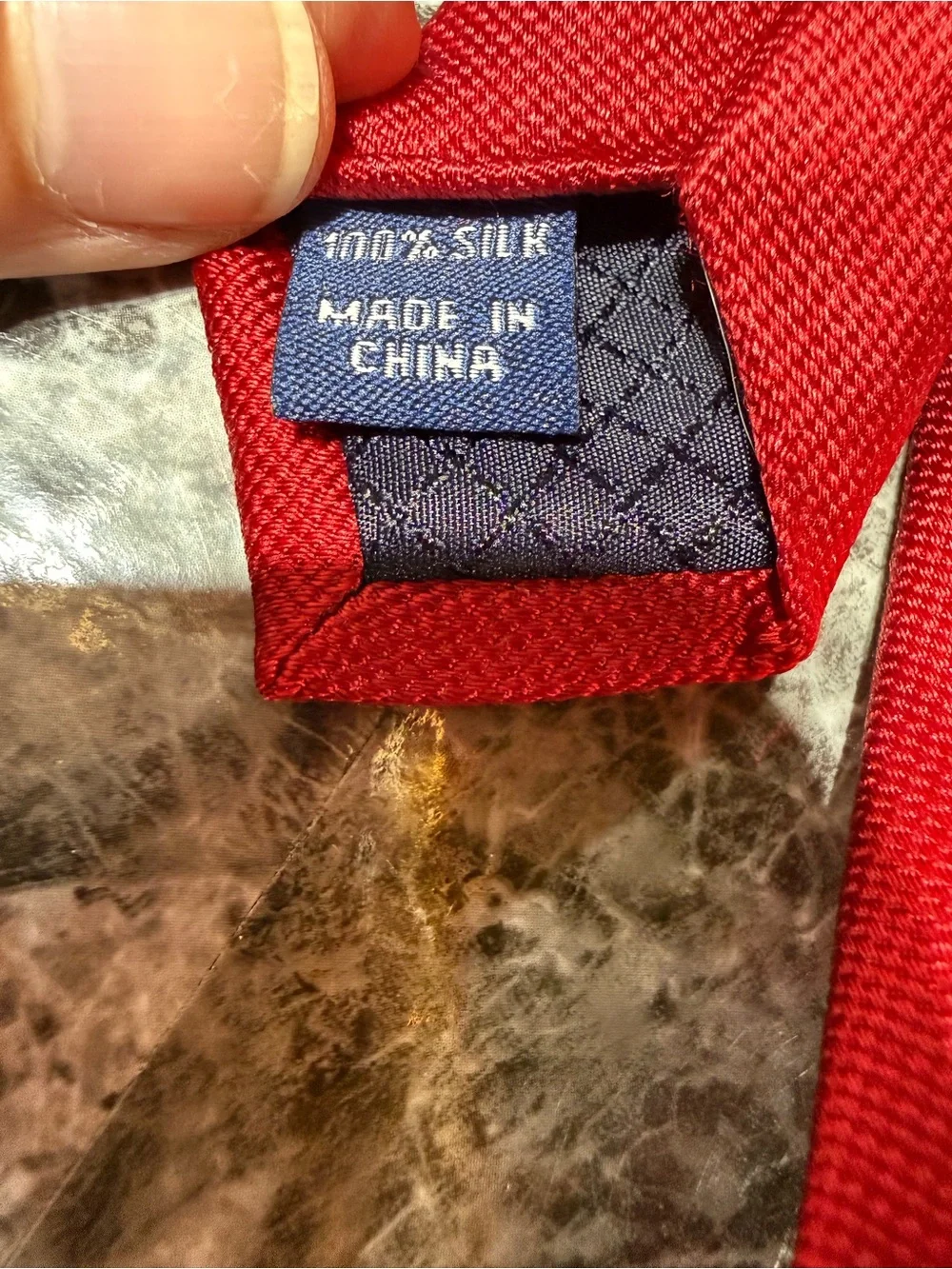 Classic Red Men's Silk Tie - Elegant Solid Necktie- Jones New York